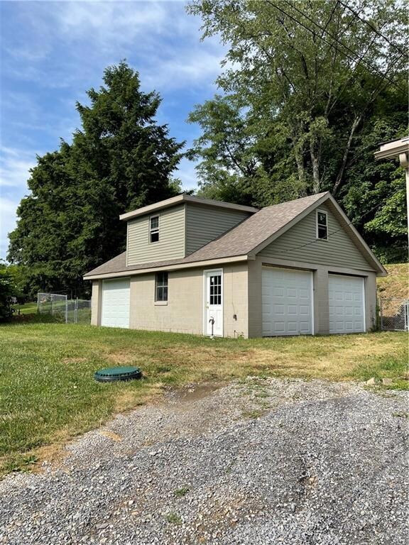 1311 Hillcrest Rd, Wellsville, OH 43968 - photo 6