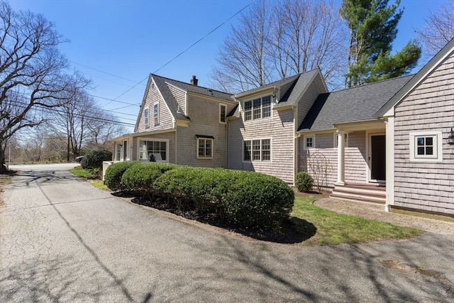 Sold 43 Chestnut St, Duxbury, MA 02332 | Homes.com