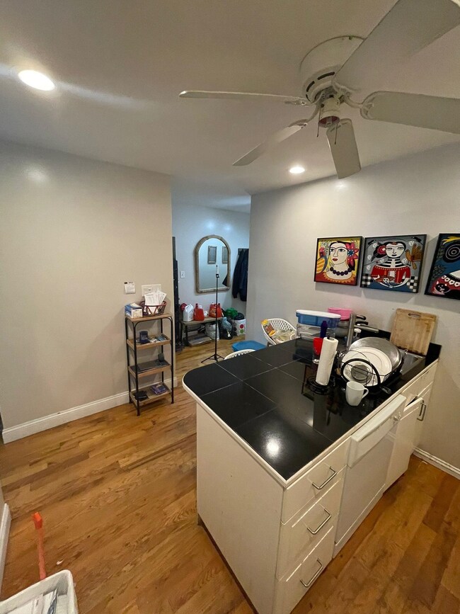 675 Summit Ave unit 1, Jersey City, NJ 07306 - photo 6