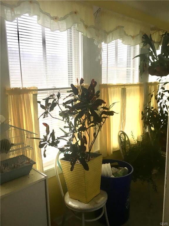 715 Center Ave, Jim Thorpe, PA 18229 - photo 7