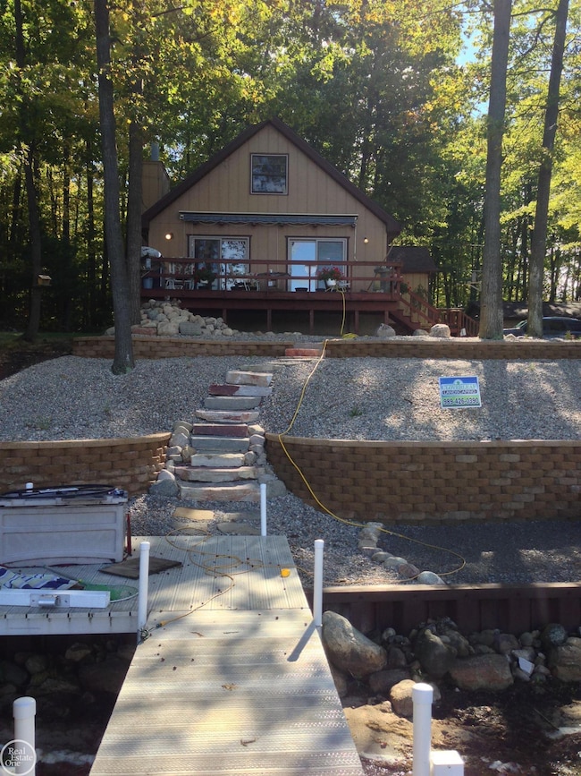 5503 Andrew St, Harrison, MI 48625 - photo 2