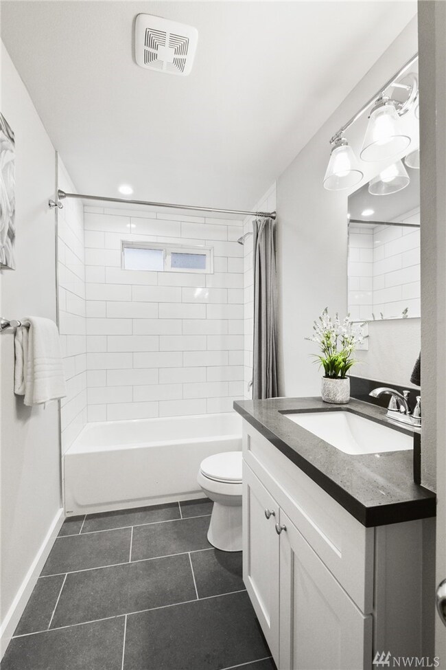 7920 200th St SW, Edmonds, WA 98026 - photo 6