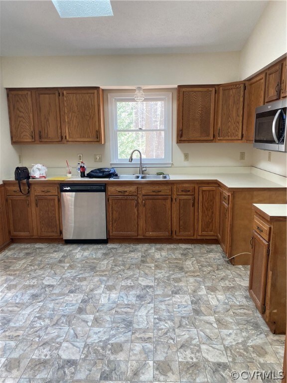 10811 Cedar Post Ln, Spotsylvania, VA 22553 - photo 5