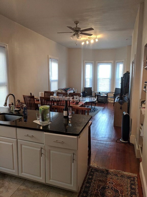 142 Webster Ave unit 1, Cambridge, MA 02141 - photo 3