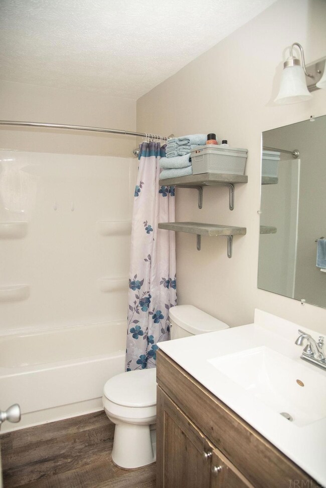 1913 N Buckles St, Muncie, IN 47303 - photo 5