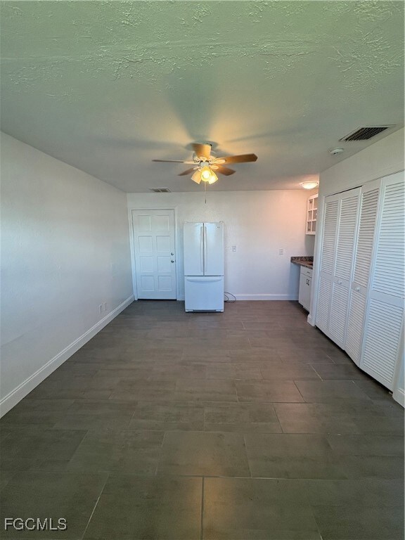 5101 Manor Ct unit 1, Cape Coral, FL 33904 - photo 2