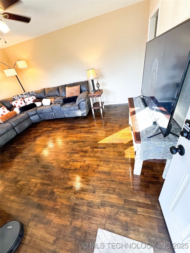 710 W Tahlequah Ave, Sulphur, OK 73086 - photo 2