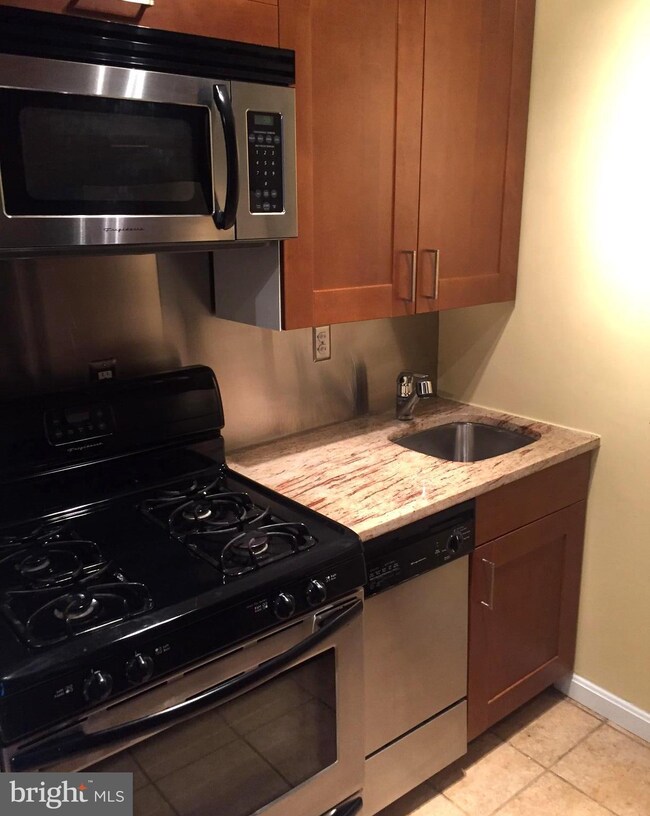Cleveland Terrace Condominiums unit 205, Washington, DC 20008 - photo 5