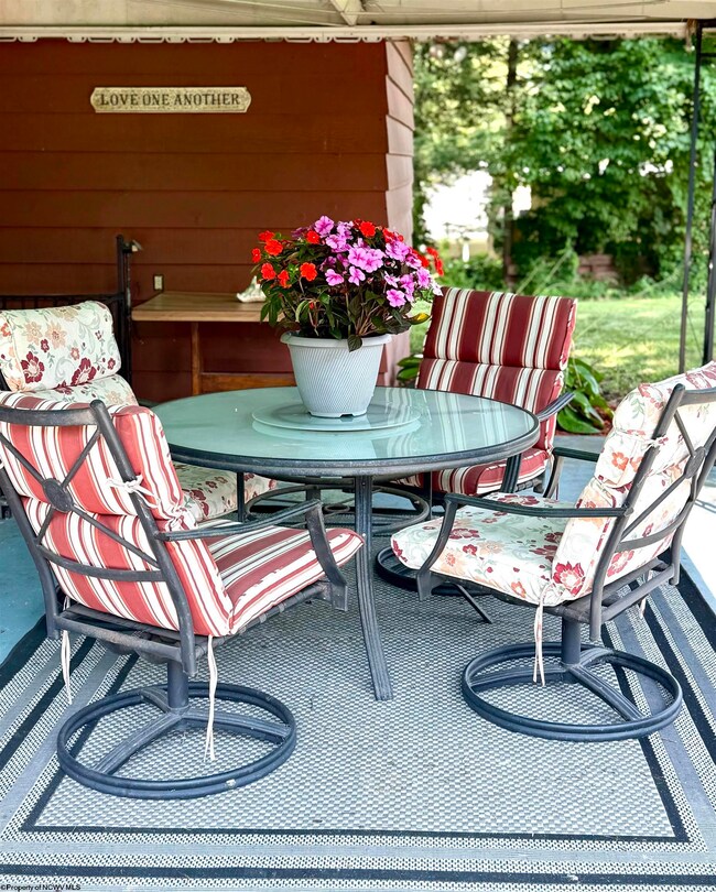 100 Shawnee Way, Clarksburg, WV 26301 - photo 7