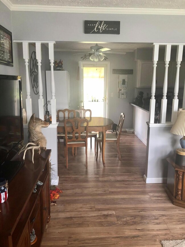 16705 Pontiac Place, Ashville, OH 43103 - photo 6