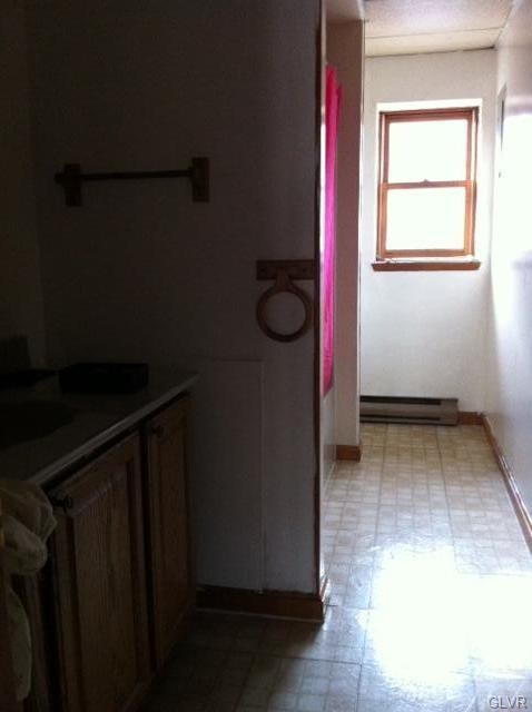 301 Main St unit 2, Slatington, PA 18080 - photo 6