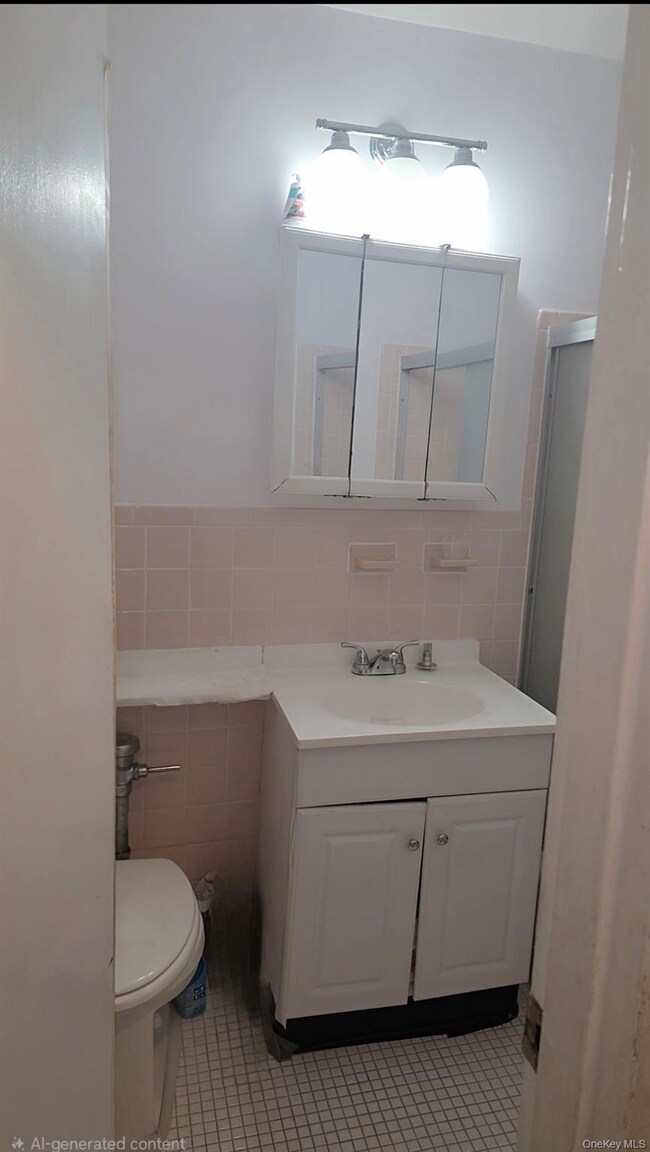 151-15 84 St unit 6 D, Howard Beach, NY 11414 - photo 4
