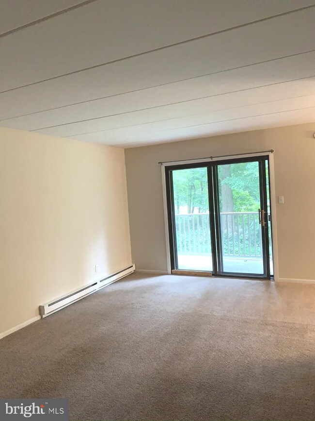 300 Campbell Cir unit F13, Downingtown, PA 19335 - photo 6