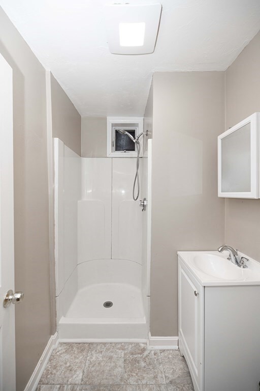 28 Harlem St unit 1, Worcester, MA 01610 - photo 2