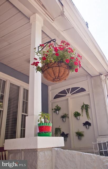 2346 Reed St, Philadelphia, PA 19146 - photo 4