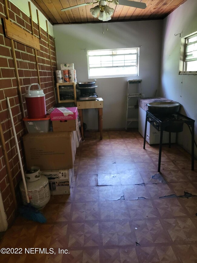 2529 Sam Rd, Jacksonville, FL 32216 - photo 5