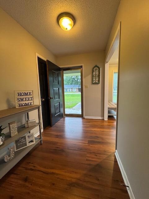 2 Foyer