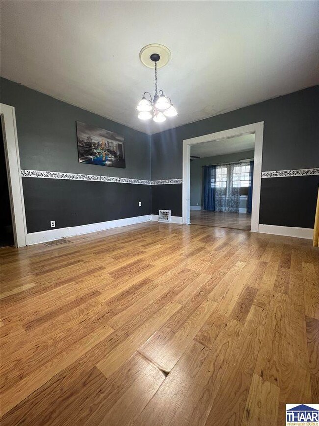 1504 S 11th St, Terre Haute, IN 47802 - photo 7