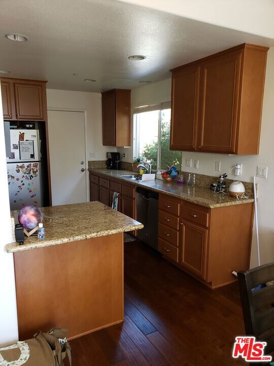 348 Field St, Oxnard, CA 93033 - photo 7