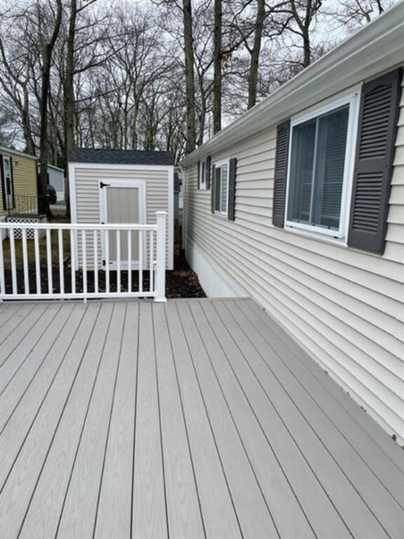 642 Forest Park, Middletown, RI 02842 - photo 3