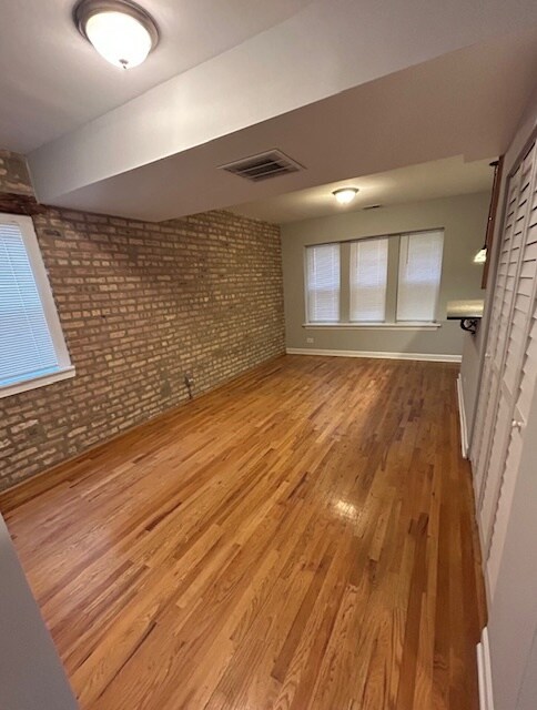 2340 W Granville Ave unit 1, Chicago, IL 60659 - photo 6