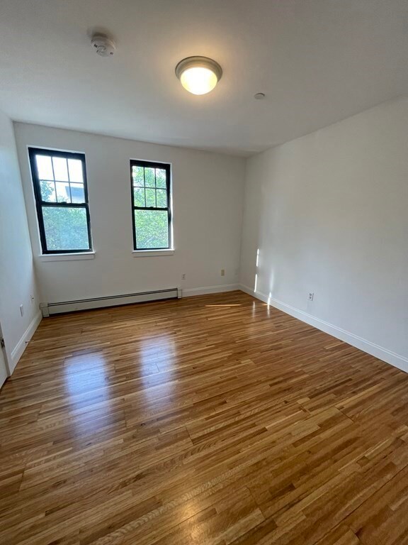 241 River St unit 5, Cambridge, MA 02139 - photo 5