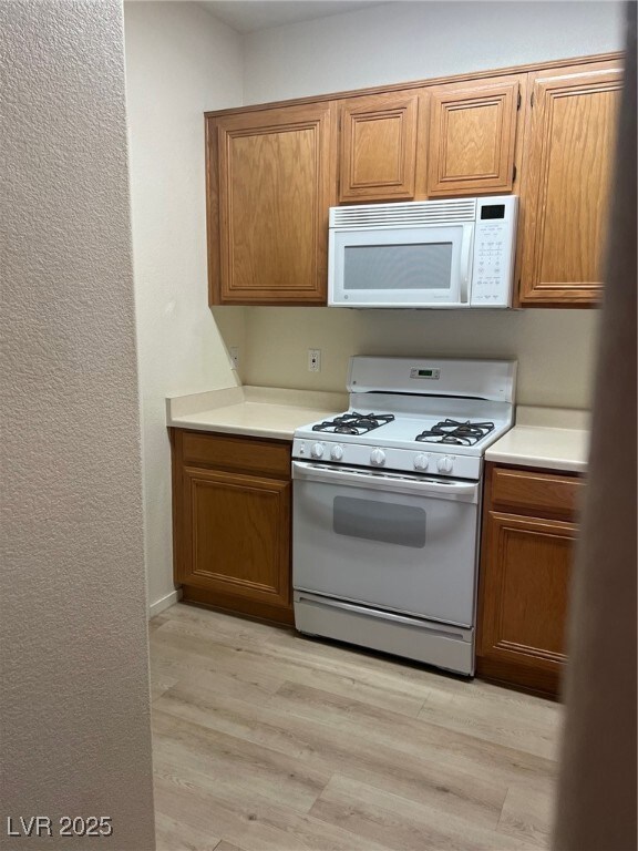 7139 S Durango Dr unit 217, Las Vegas, NV 89113 - photo 7