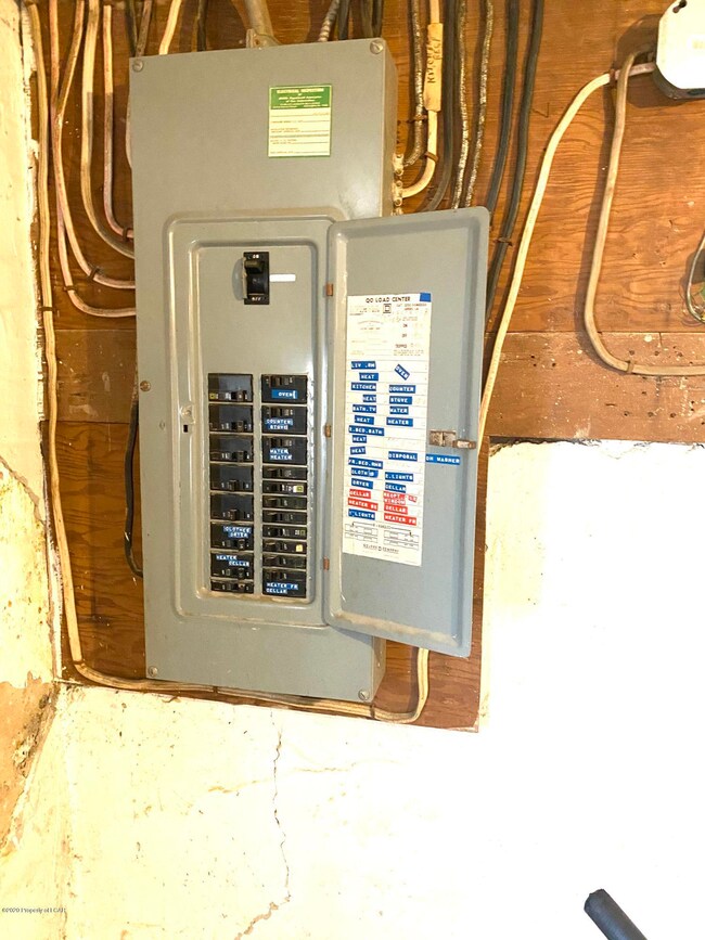 65 Pulaski St, Kingston, PA 18704 - photo 4