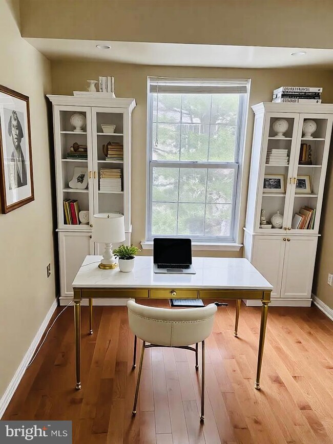 12 Normandy Square Ct unit 3AE, Silver Spring, MD 20906 - photo 6