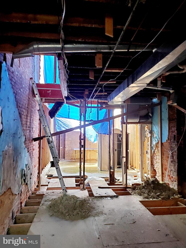 1640 4th St NW, Washington, DC 20001 - photo 6