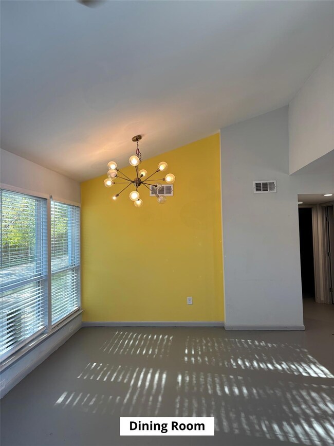 4505 Teri Rd unit b, Austin, TX 78744 - photo 4