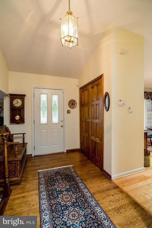 4935 Pale Orchis Ct, Columbia, MD 21044 - photo 3