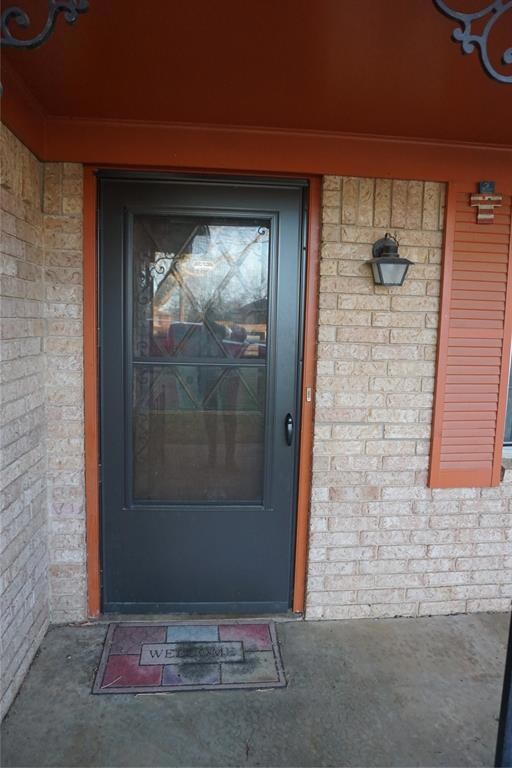 2710 W Walker St, Denison, TX 75020 - photo 4