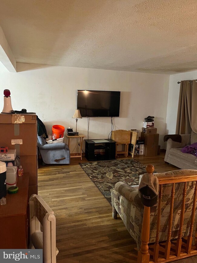 1645 White Oak Ln, Williamstown, NJ 08094 - photo 3