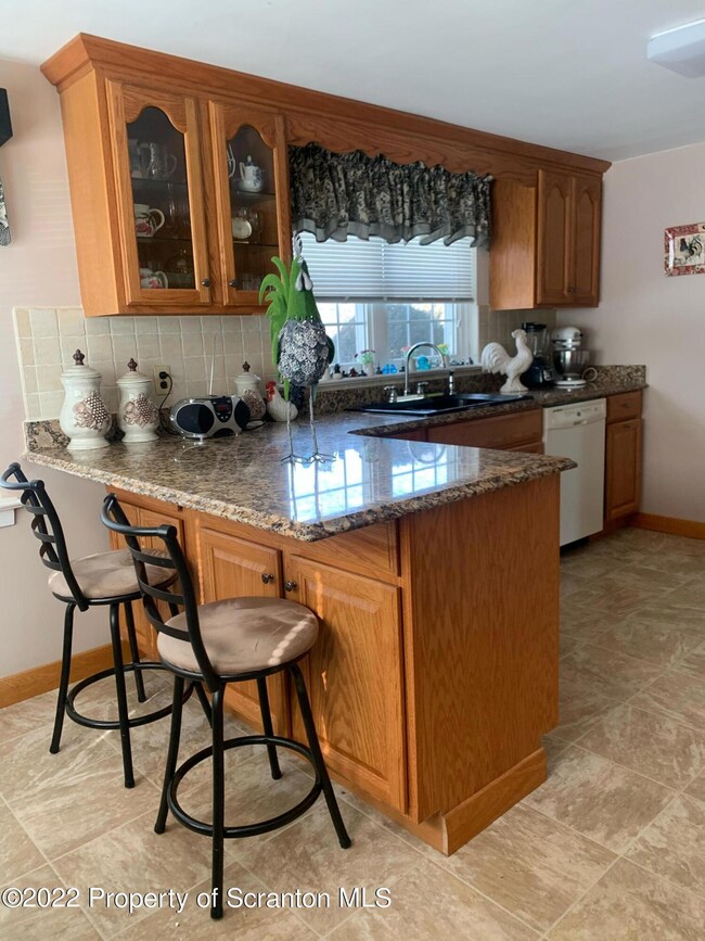 1030 Buttermilk Rd, Dalton, PA 18414 - photo 4