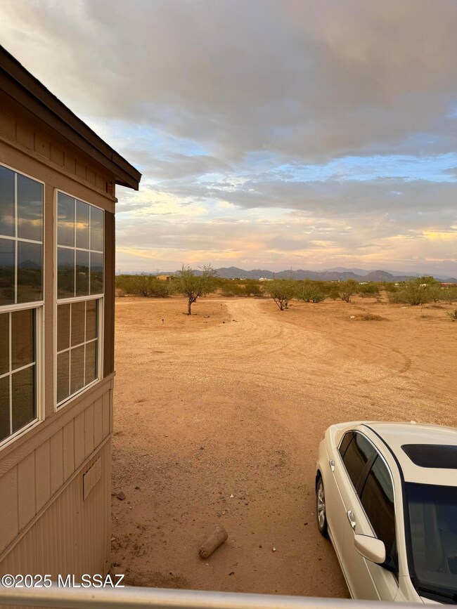 8400 Howling Coyote Trail, Tucson, AZ 85735 - photo 4