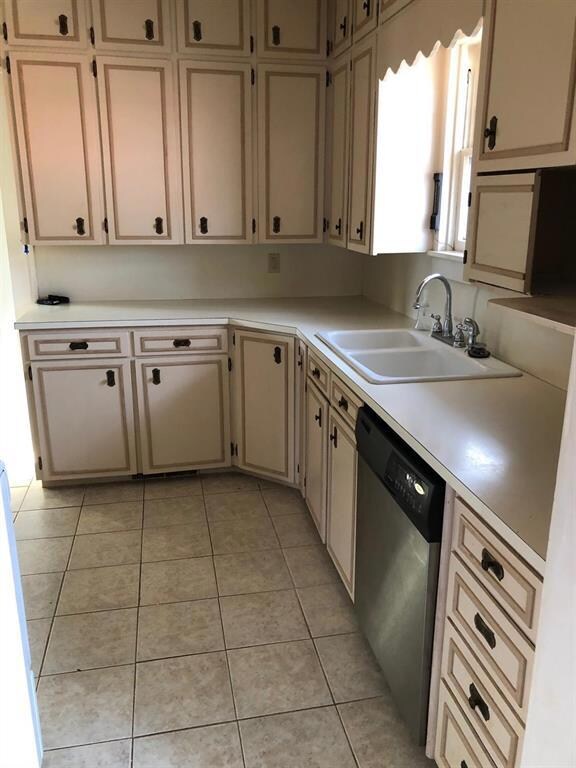 615 S 13th St, Parsons, KS 67357 - photo 6