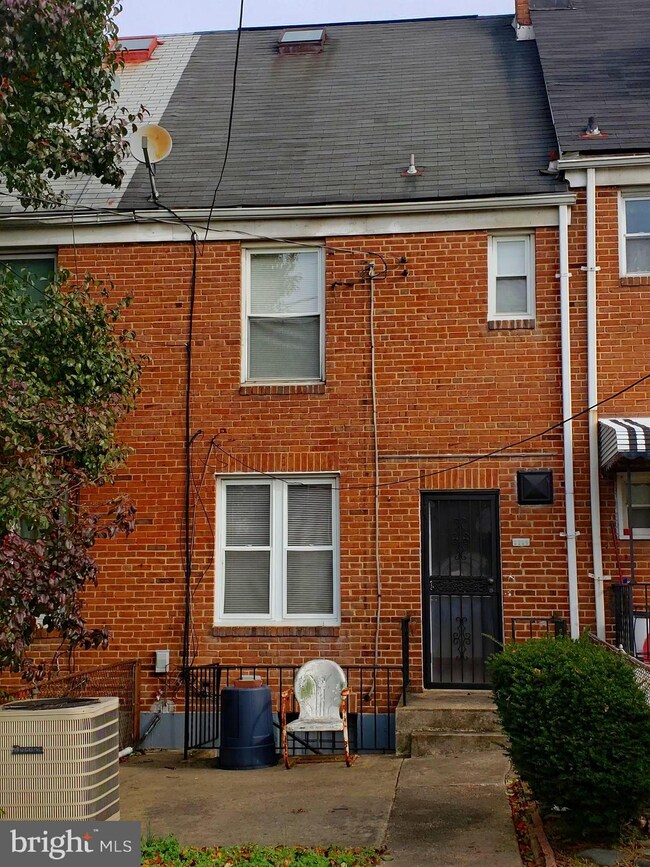 3321 Brendan Ave, Baltimore, MD 21213 - photo 3