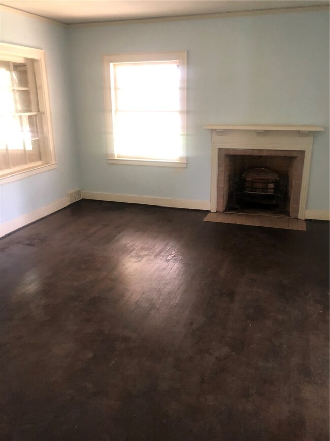 3806 S Macgregor Way, Houston, TX 77021 - photo 2