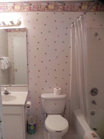 850 Mallery St *Furnished* unit E-8, Saint Simons Island, GA 31522 - photo 3