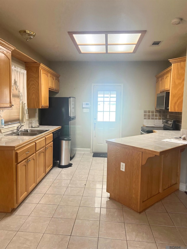 309 N 14th St, Port Allen, LA 70767 - photo 5