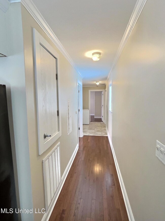 2151 Government St unit 600 Cottage Square L, Ocean Springs, MS 39564 - photo 6