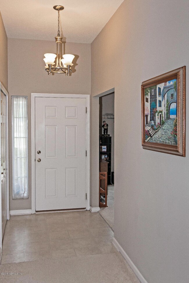 foyer.JPG