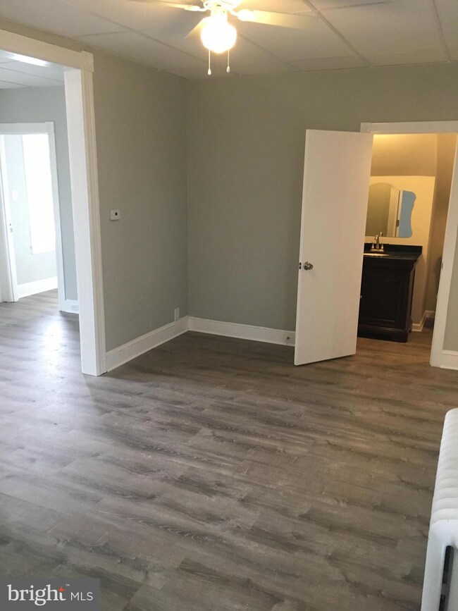 unlisted-address, Magnolia, NJ 08049 - photo 5