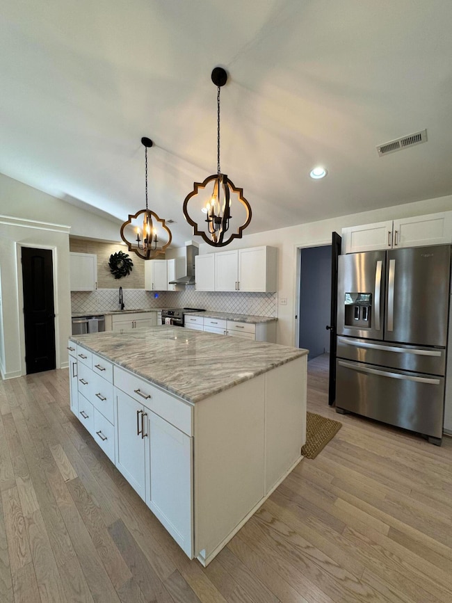 1369 Timberlake Dr, Lynchburg, VA 24502 - photo 4