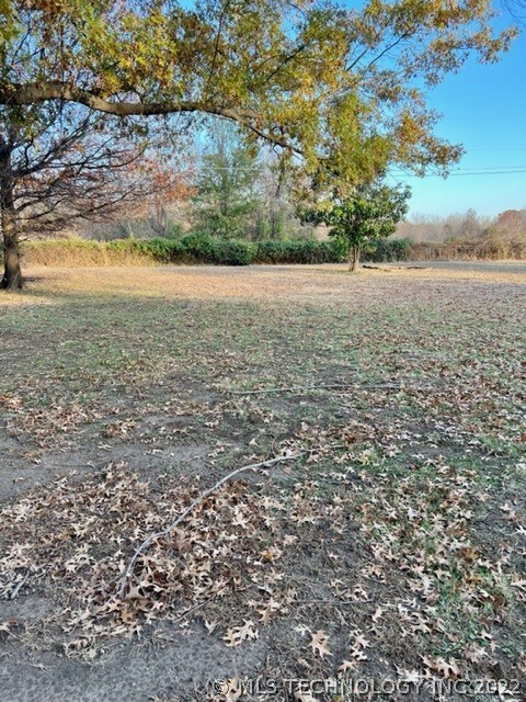 8915 S 200th East Ave, Broken Arrow, OK 74014 - photo 2