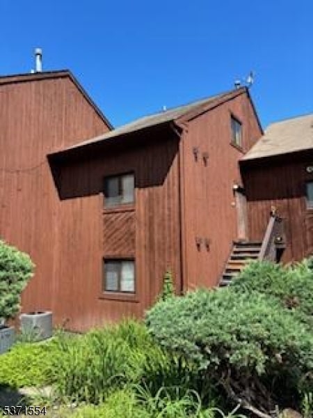 1 Onuma Ct unit 8, Vernon, NJ 07462 - photo 2