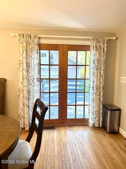 52 Hudson Ave, Delmar, NY 12054 - photo 4