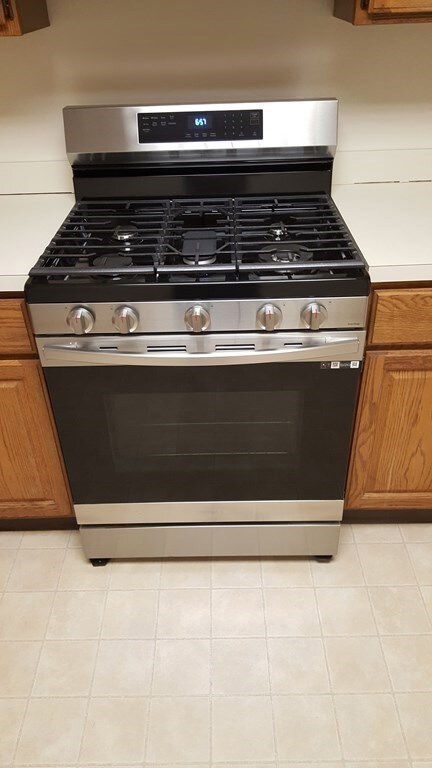 207 Charles St unit 3, Cambridge, MA 02141 - photo 3