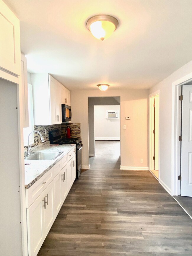 4603 Cottage Place unit 1, Union City, NJ 07087 - photo 6